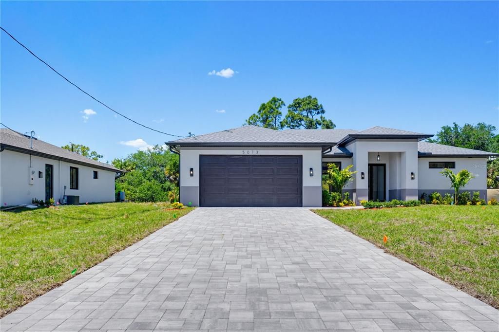 For Sale: $415,000 (3 beds, 2 baths, 1800 Square Feet)