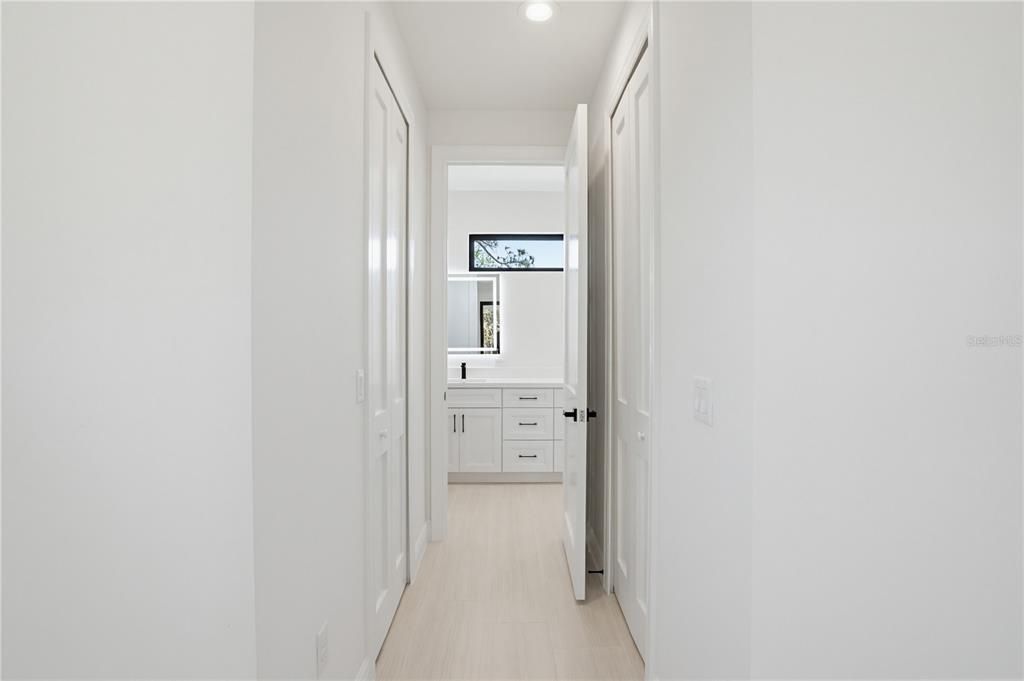 For Sale: $415,000 (3 beds, 2 baths, 1800 Square Feet)