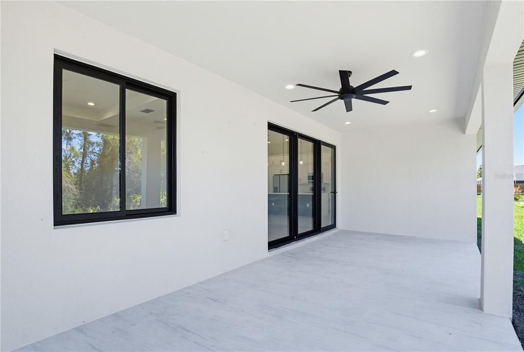 For Sale: $415,000 (3 beds, 2 baths, 1800 Square Feet)