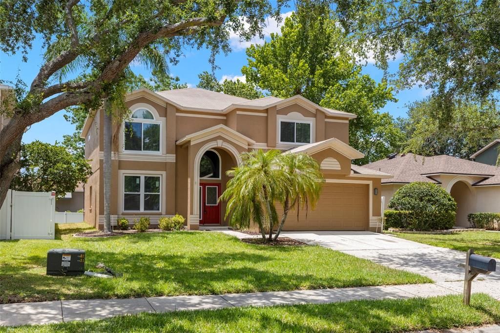 En Venta: $585,000 (6 camas, 2 baños, 2867 Pies cuadrados)