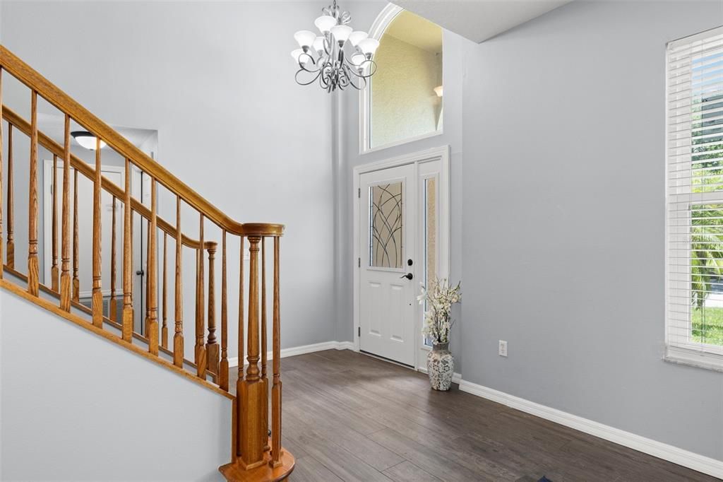 En Venta: $585,000 (6 camas, 2 baños, 2867 Pies cuadrados)