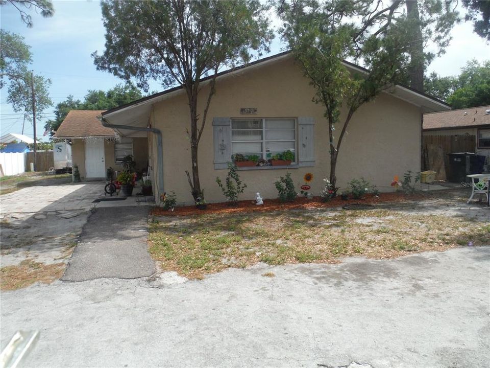 Vendido Recientemente: $415,000 (6 camas, 0 baños, 2002 Pies cuadrados)