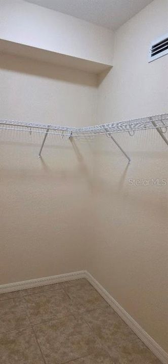 En Renta: $1,450 (2 camas, 2 baños, 950 Pies cuadrados)