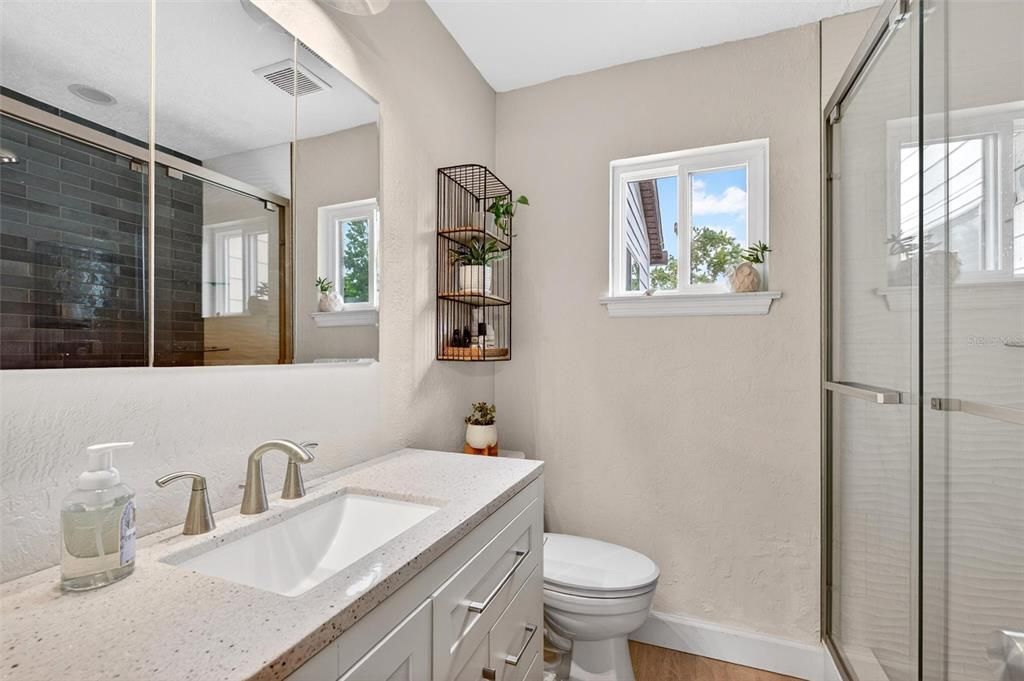 For Sale: $289,900 (3 beds, 2 baths, 1690 Square Feet)