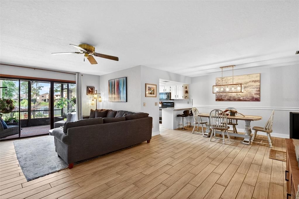 For Sale: $289,900 (3 beds, 2 baths, 1690 Square Feet)