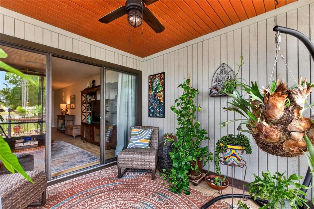 For Sale: $289,900 (3 beds, 2 baths, 1690 Square Feet)