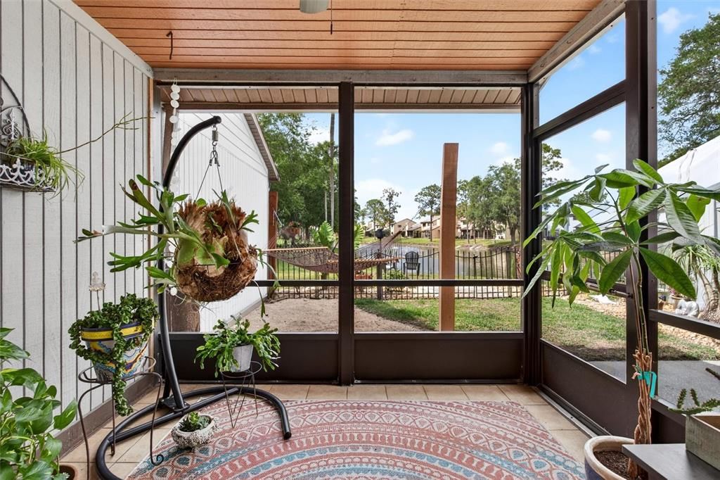 For Sale: $289,900 (3 beds, 2 baths, 1690 Square Feet)