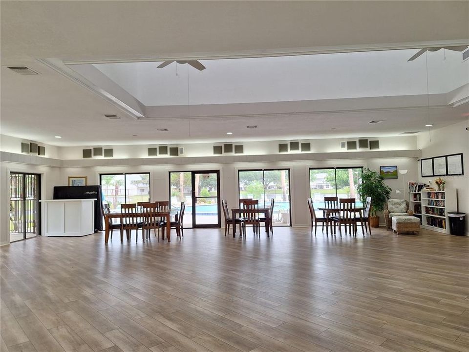 For Sale: $289,900 (3 beds, 2 baths, 1690 Square Feet)