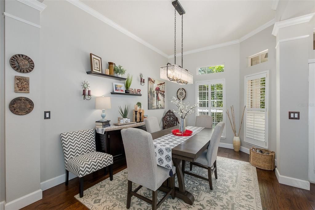 Activo con contrato: $849,900 (4 camas, 3 baños, 2943 Pies cuadrados)