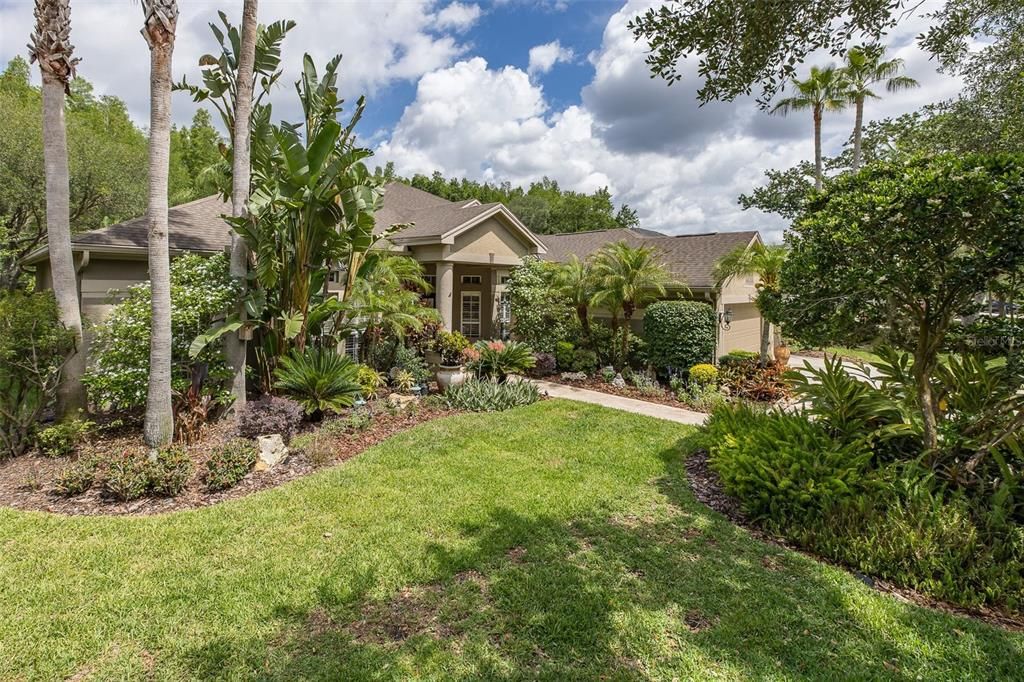 Activo con contrato: $849,900 (4 camas, 3 baños, 2943 Pies cuadrados)