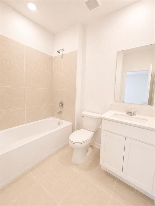 For Rent: $2,500 (3 beds, 2 baths, 1873 Square Feet)