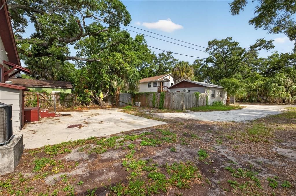 En Venta: $325,000 (4 camas, 0 baños, 1400 Pies cuadrados)