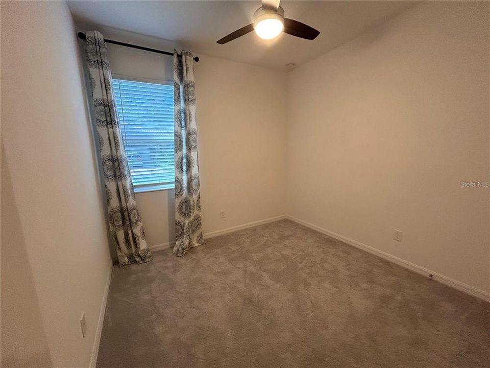 En Renta: $2,400 (3 camas, 2 baños, 1619 Pies cuadrados)