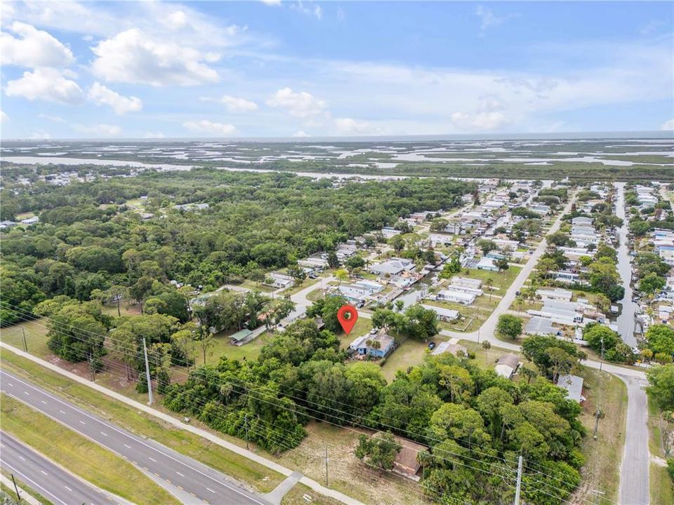 На продажу: $92,000 (0.25 acres)