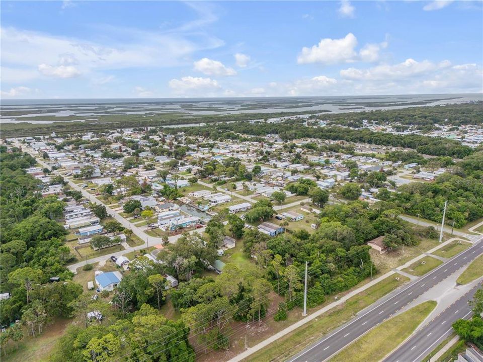 На продажу: $92,000 (0.25 acres)