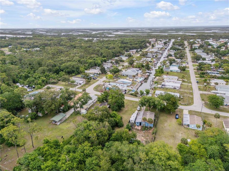 На продажу: $92,000 (0.25 acres)