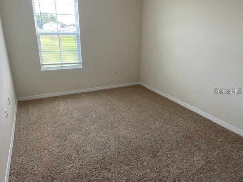 For Rent: $2,300 (4 beds, 2 baths, 2328 Square Feet)