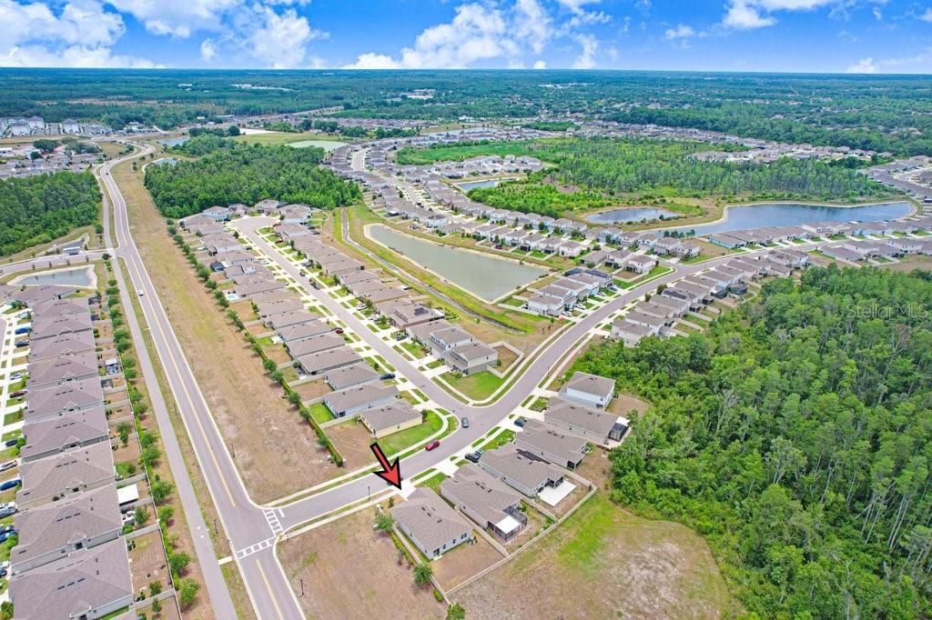 Active With Contract: $355,000 (4 beds, 2 baths, 1829 Square Feet)