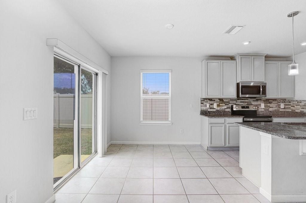 Active With Contract: $355,000 (4 beds, 2 baths, 1829 Square Feet)