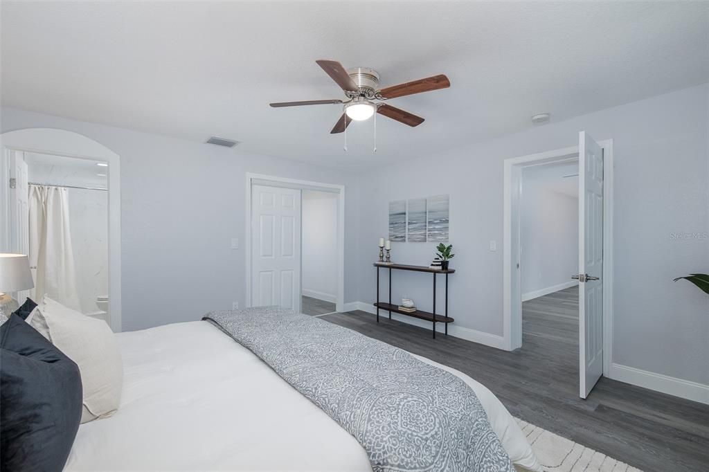 For Sale: $433,900 (3 beds, 2 baths, 1855 Square Feet)
