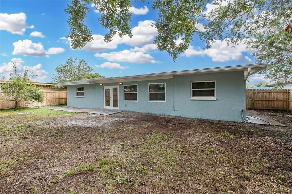 For Sale: $433,900 (3 beds, 2 baths, 1855 Square Feet)