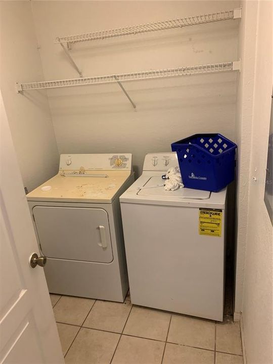 For Rent: $1,375 (1 beds, 1 baths, 949 Square Feet)