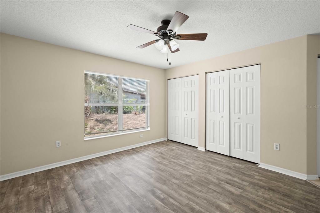 For Sale: $150,000 (2 beds, 2 baths, 1212 Square Feet)