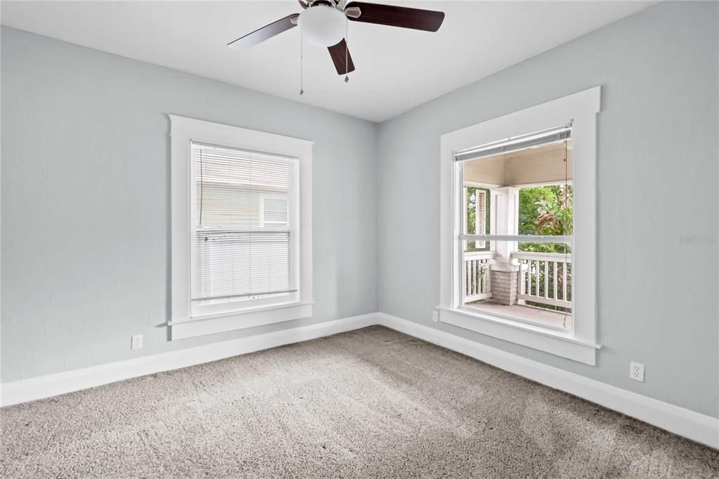 For Sale: $432,500 (4 beds, 2 baths, 1202 Square Feet)
