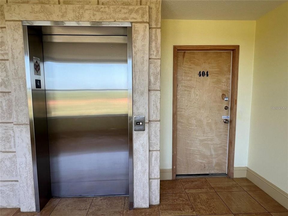 For Sale: $179,900 (2 beds, 1 baths, 1600 Square Feet)