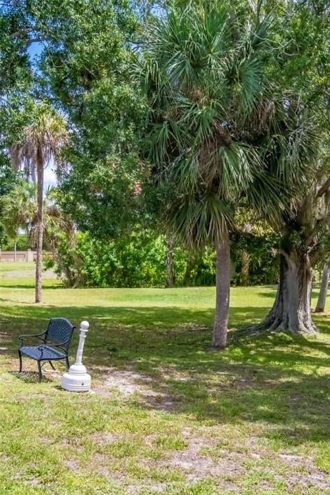 For Sale: $179,000 (2 beds, 2 baths, 1308 Square Feet)