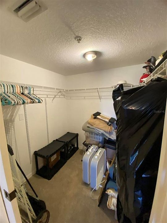For Sale: $179,000 (2 beds, 2 baths, 1308 Square Feet)