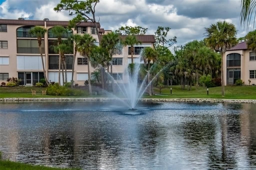 For Sale: $179,000 (2 beds, 2 baths, 1308 Square Feet)