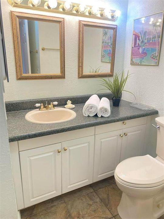 For Sale: $179,000 (2 beds, 2 baths, 1308 Square Feet)