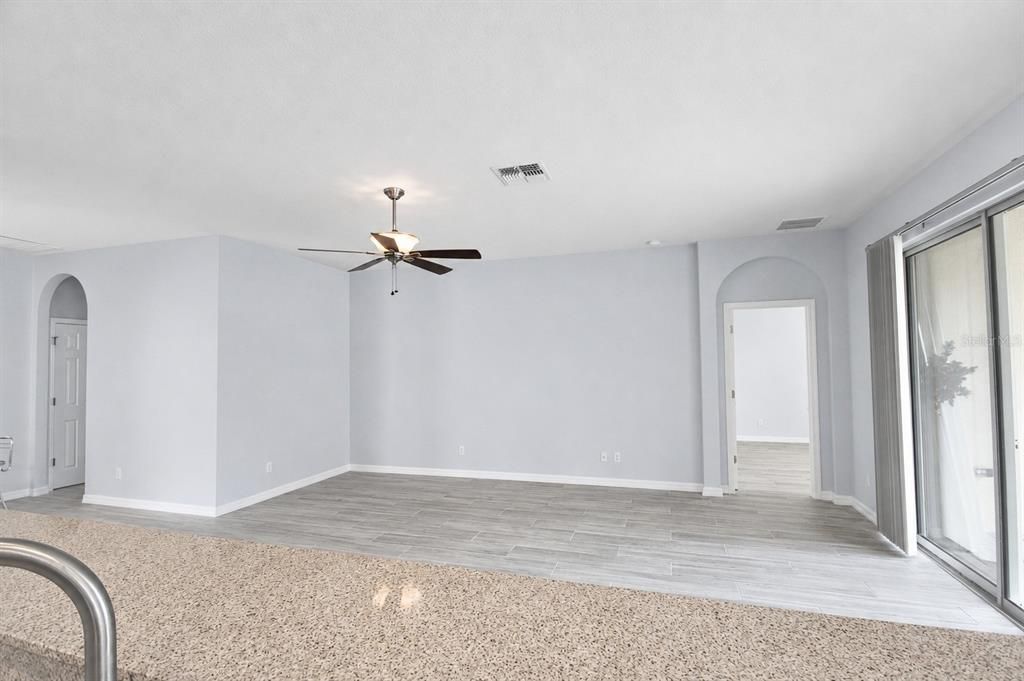 For Rent: $3,100 (3 beds, 3 baths, 2254 Square Feet)