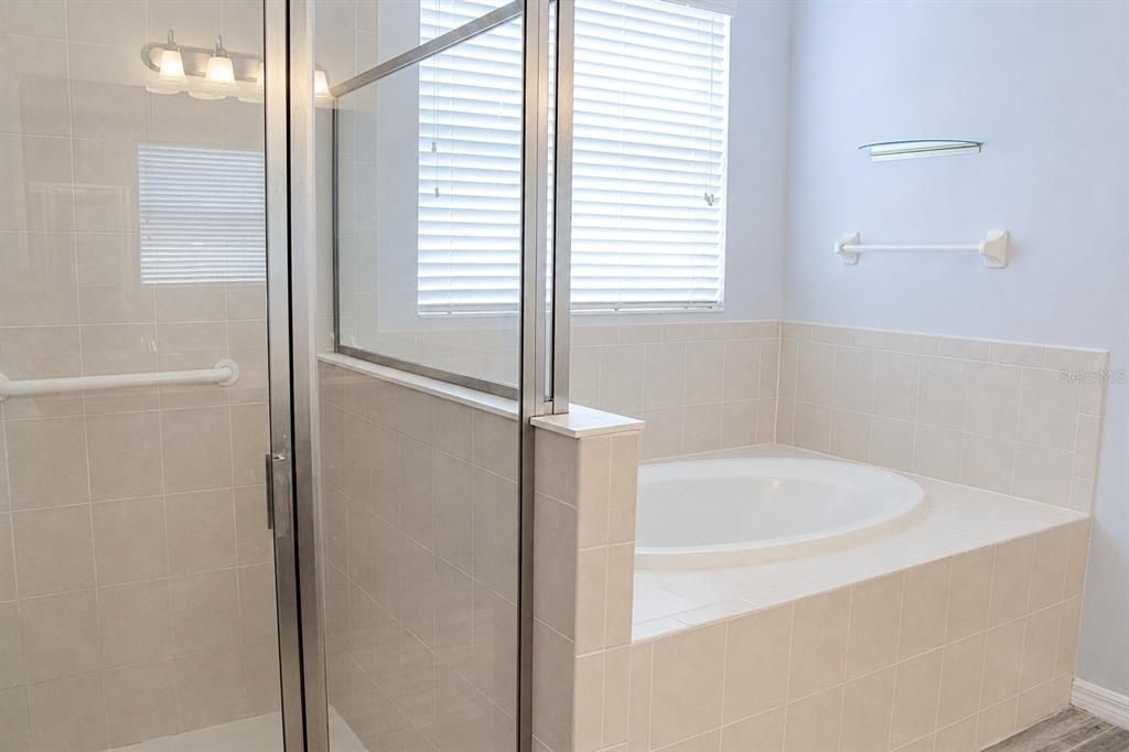 For Rent: $3,100 (3 beds, 3 baths, 2254 Square Feet)