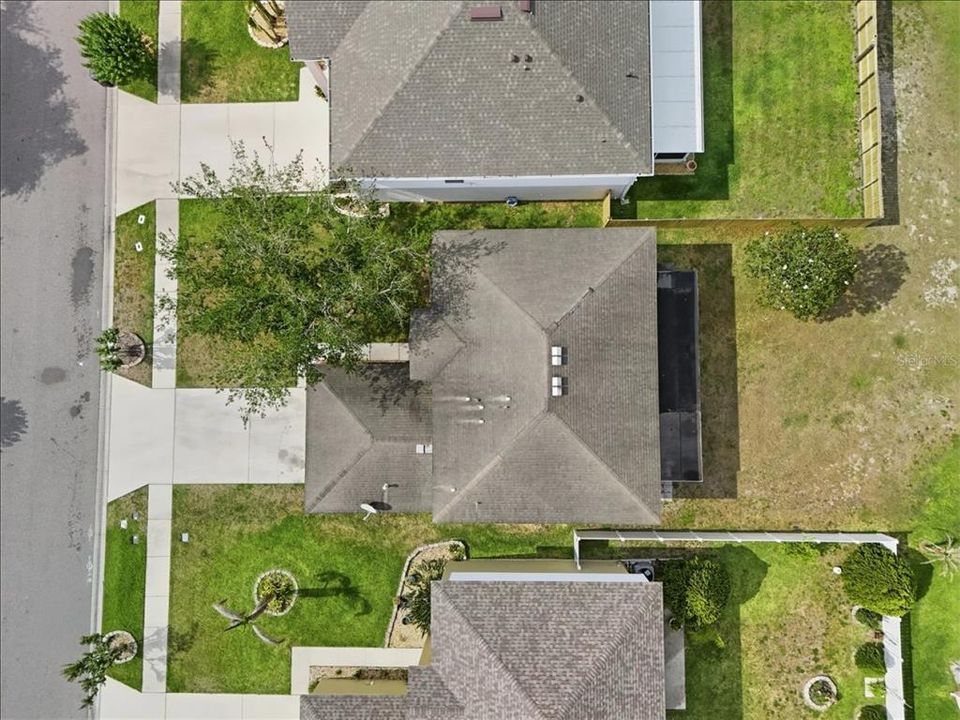 For Sale: $390,000 (4 beds, 2 baths, 2252 Square Feet)