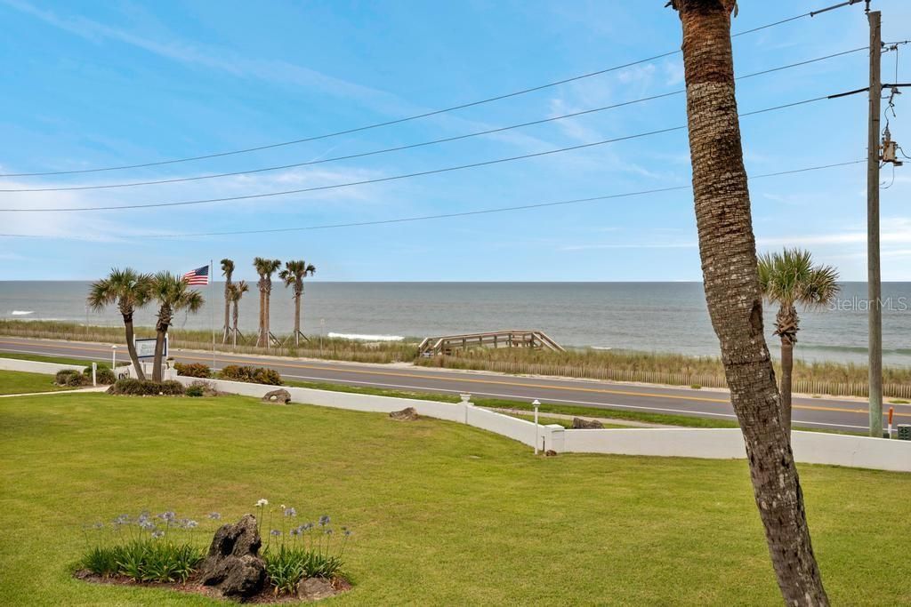 For Sale: $339,990 (2 beds, 2 baths, 1201 Square Feet)