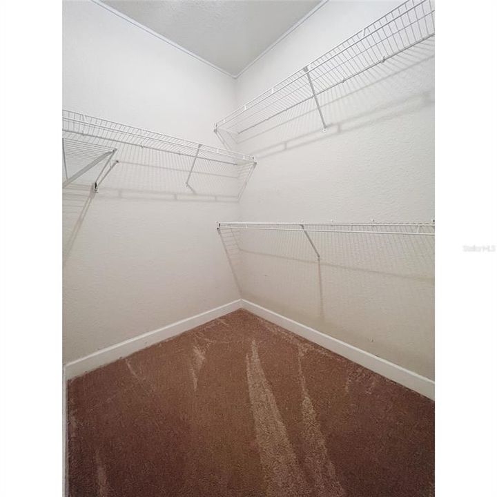 На продажу: $168,000 (1 спален, 1 ванн, 685 Квадратных фут)