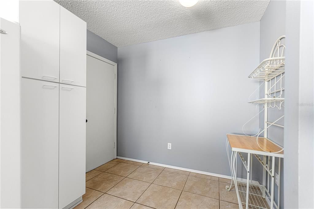 For Sale: $255,000 (2 beds, 2 baths, 1143 Square Feet)