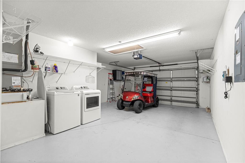 For Sale: $255,000 (2 beds, 2 baths, 1143 Square Feet)
