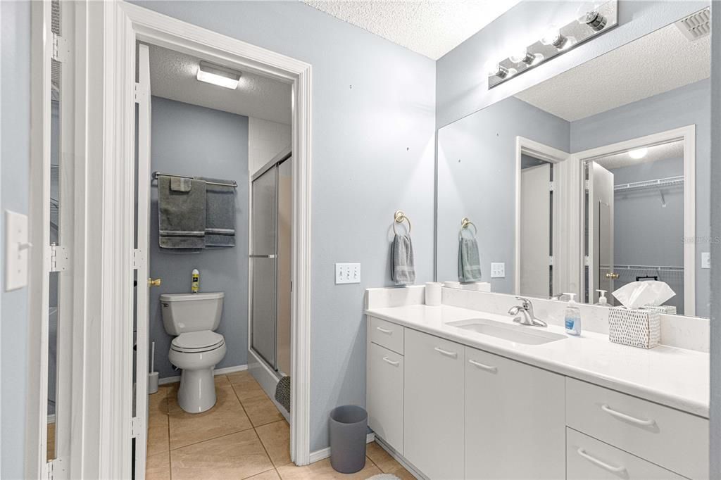 For Sale: $255,000 (2 beds, 2 baths, 1143 Square Feet)