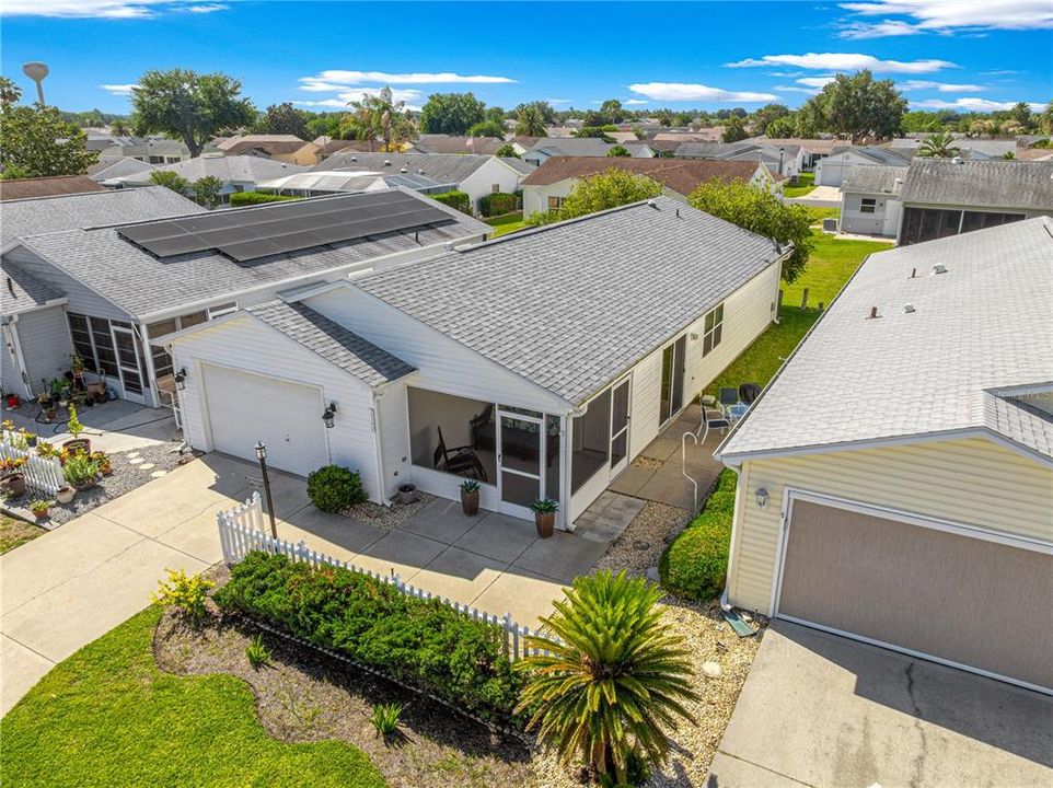 For Sale: $255,000 (2 beds, 2 baths, 1143 Square Feet)