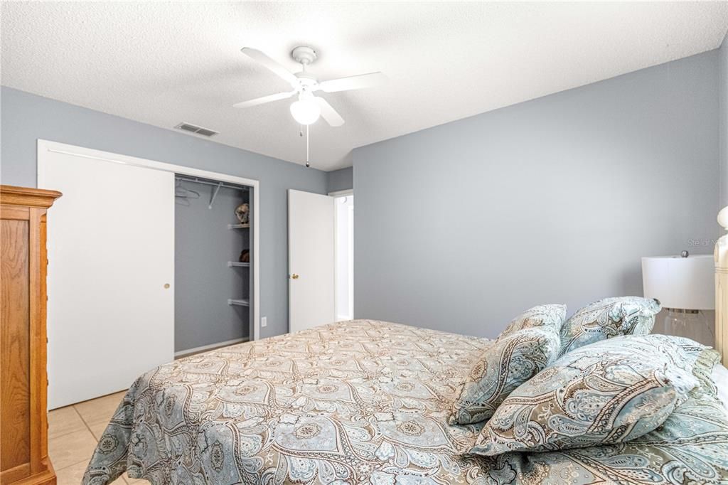 For Sale: $255,000 (2 beds, 2 baths, 1143 Square Feet)