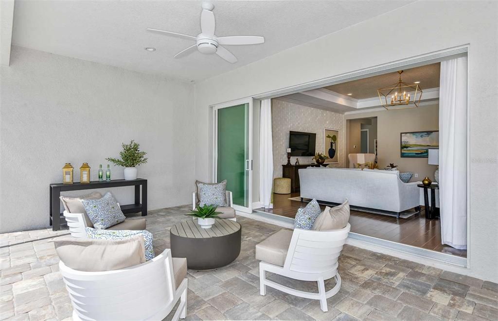 Activo con contrato: $887,990 (4 camas, 3 baños, 2762 Pies cuadrados)