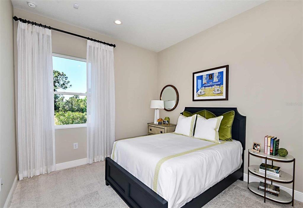 Activo con contrato: $887,990 (4 camas, 3 baños, 2762 Pies cuadrados)