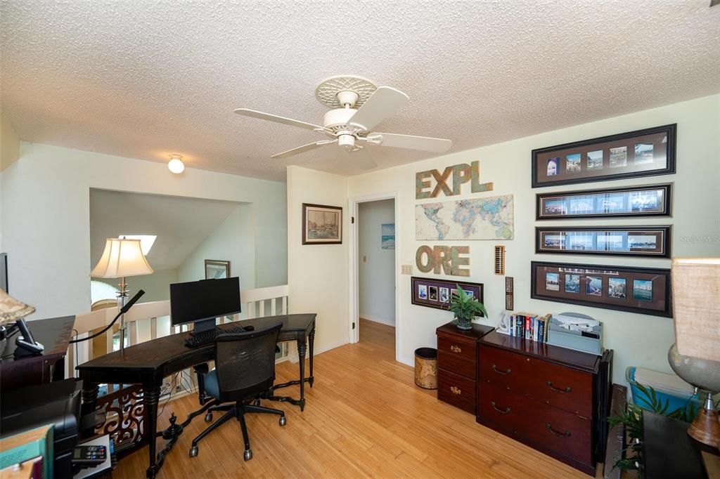 For Sale: $419,900 (2 beds, 2 baths, 1453 Square Feet)