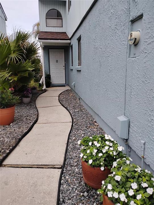 For Sale: $419,900 (2 beds, 2 baths, 1453 Square Feet)