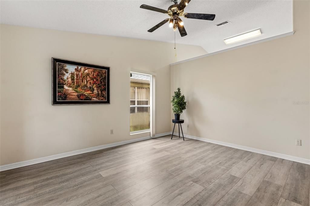 For Sale: $390,000 (3 beds, 2 baths, 1858 Square Feet)