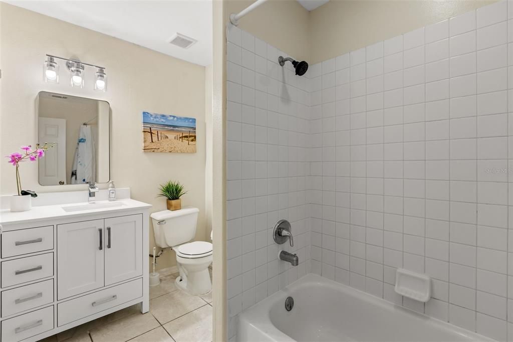 For Sale: $390,000 (3 beds, 2 baths, 1858 Square Feet)