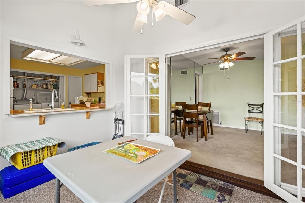 For Sale: $249,000 (2 beds, 2 baths, 1142 Square Feet)